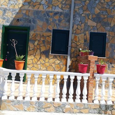 Villa Fredi Orikum Kültér fotó